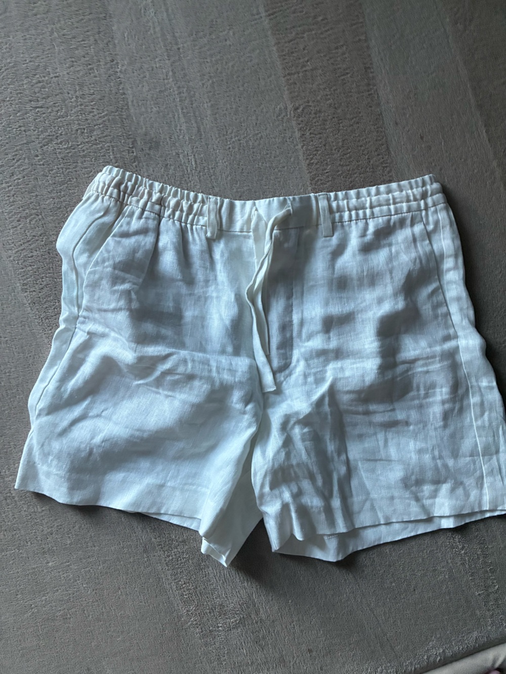 Zara White Linen Elastic-Waist Shorts